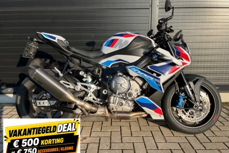 BMW M 1000 R (2023)