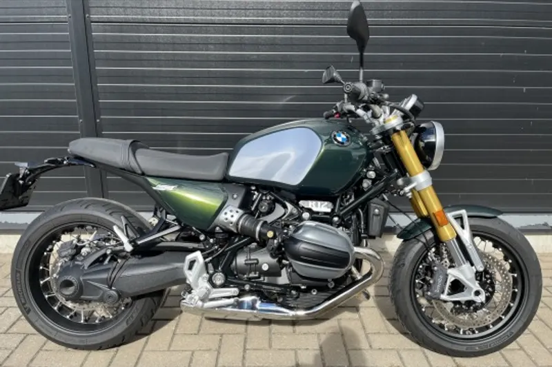 BMW R12 NineT (2025)
