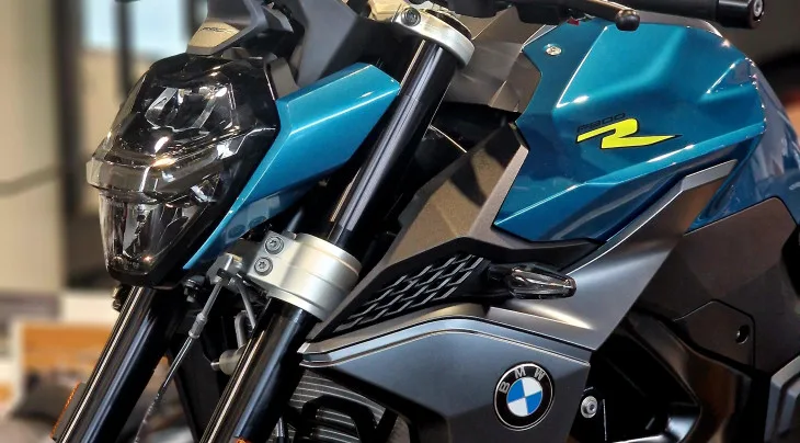 DE BMW F 900 R PULSE (0) — foto 1