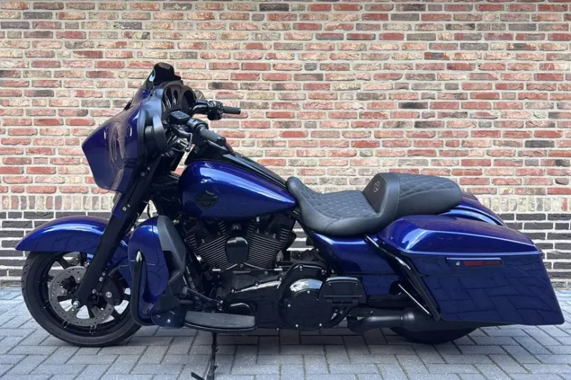 Harley-Davidson Street Glide 103 (2016)