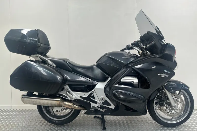 Honda ST 1300 PAN European (2006)