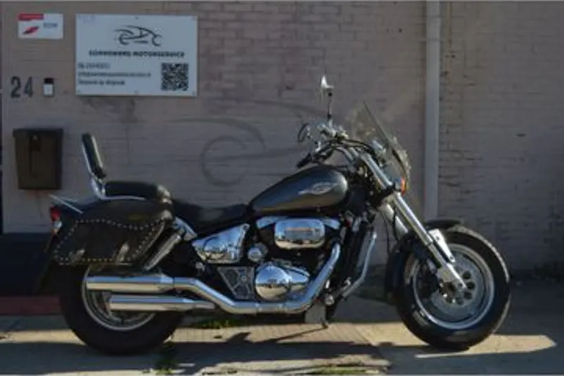 Suzuki VZ 800 Marauder (1998)