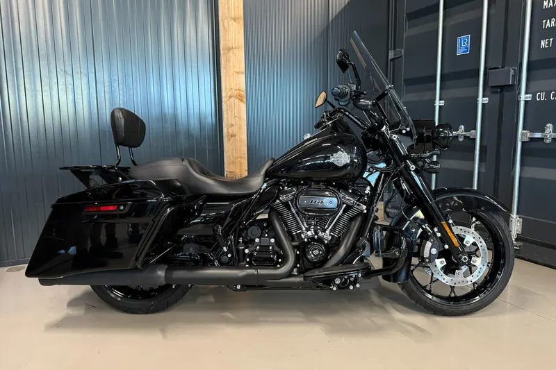 Harley-Davidson Road King (2022)