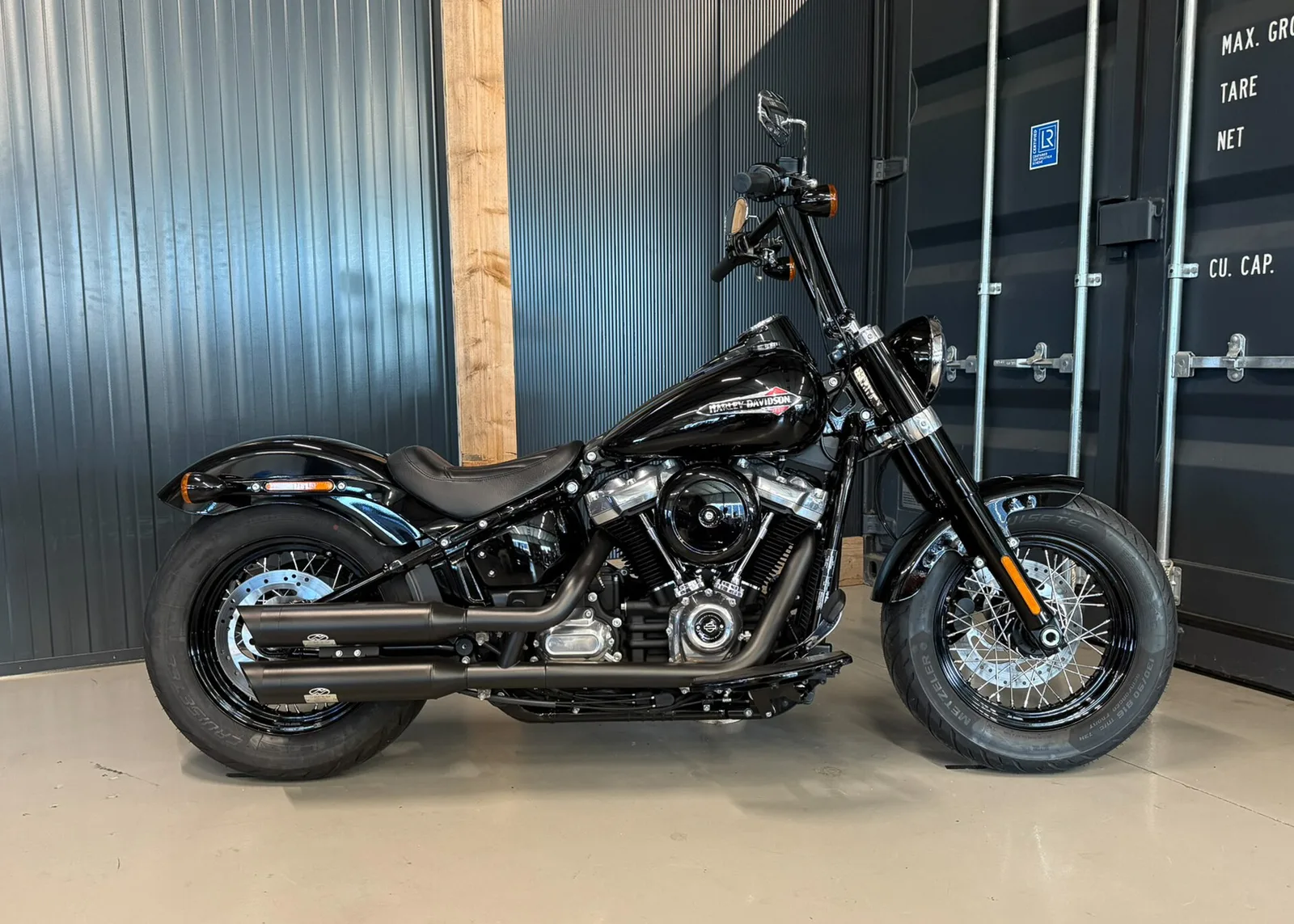 Harley-Davidson Softail Slim (2021) — foto 1
