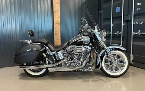 Harley-Davidson Softail Deluxe (2015) — foto 1