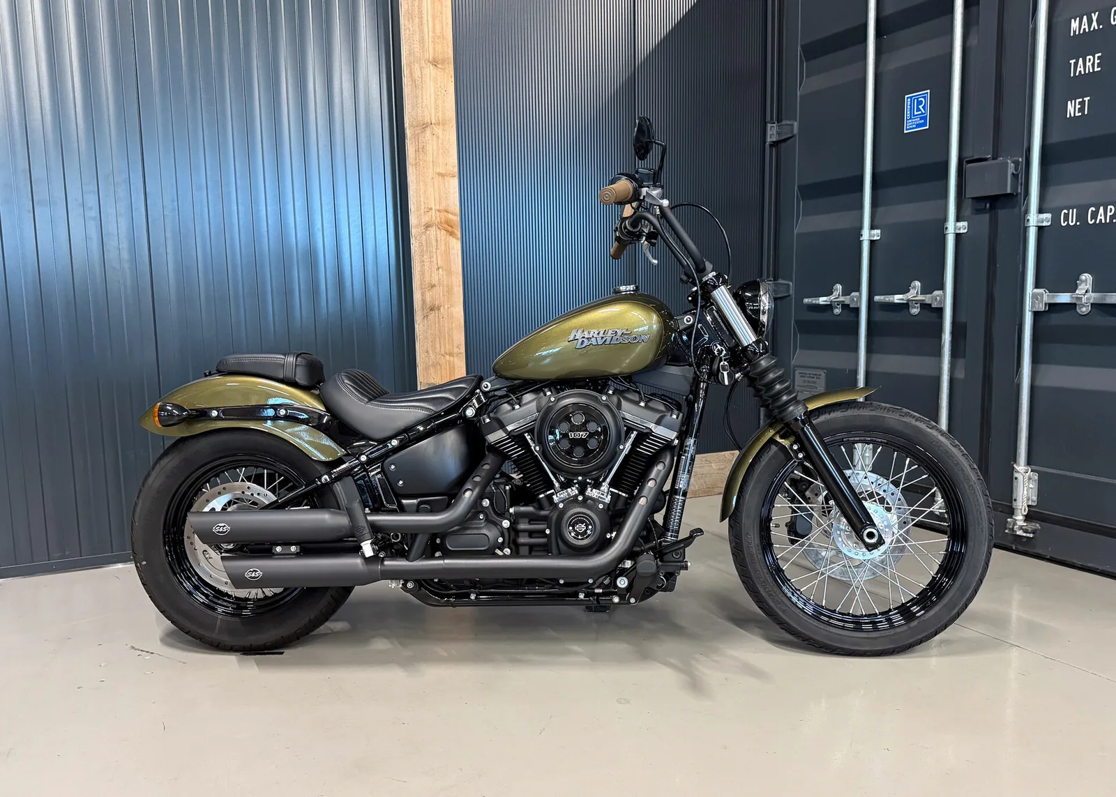 Harley-Davidson Street Bob (2017) — foto 1