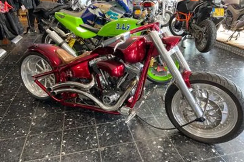 Harley-Davidson Lowrider (2015)