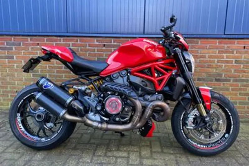 Ducati Monster 1200 R (2016)