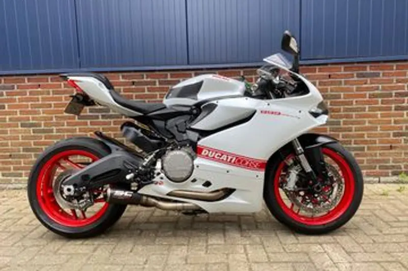 Ducati Panigale 899 (2014)