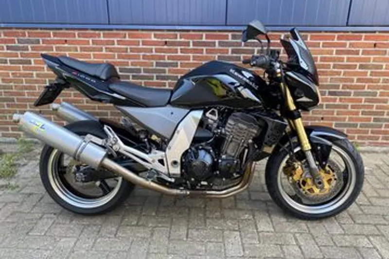 Kawasaki Z1000 (2005)