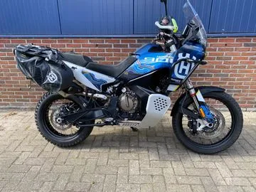 Husqvarna Norden 901 (2024) — foto 1