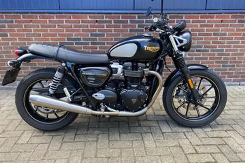 Triumph Street Twin Gold Line (2021)