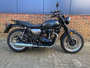 Kawasaki W800 STREET (2020) — foto 1