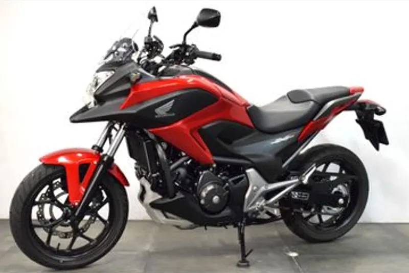 Honda NC750X (2016)