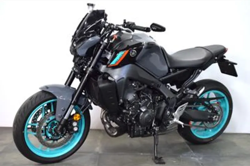 Yamaha MT-09 (2023)