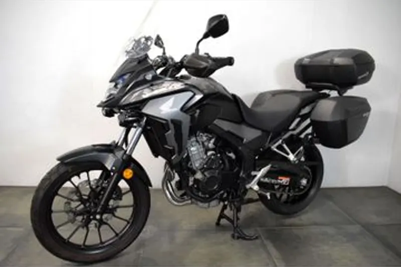 Honda CB500X (2020)
