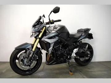 Suzuki GSR750 (2015) — foto 1