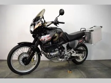 Honda XRV 750 Africa Twin (1998) — foto 1