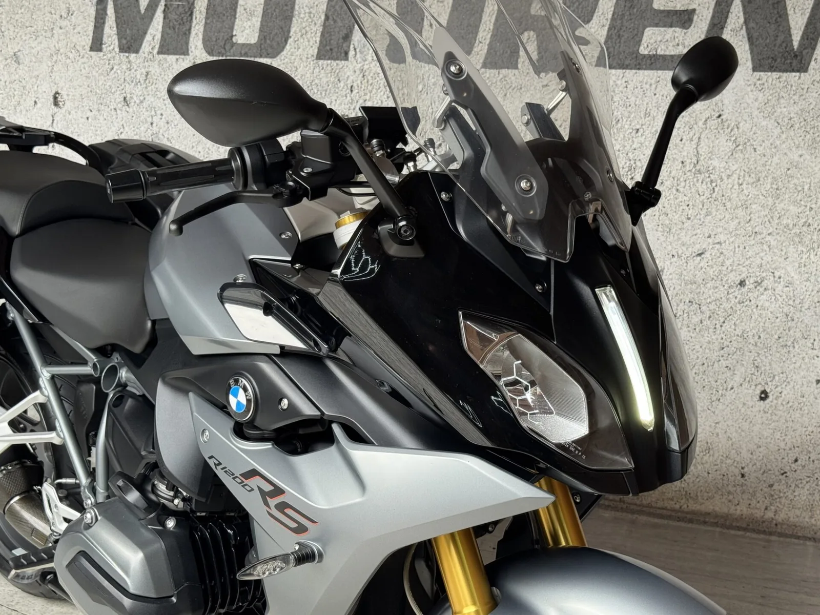 BMW R 1200 RS (2015) — foto 1