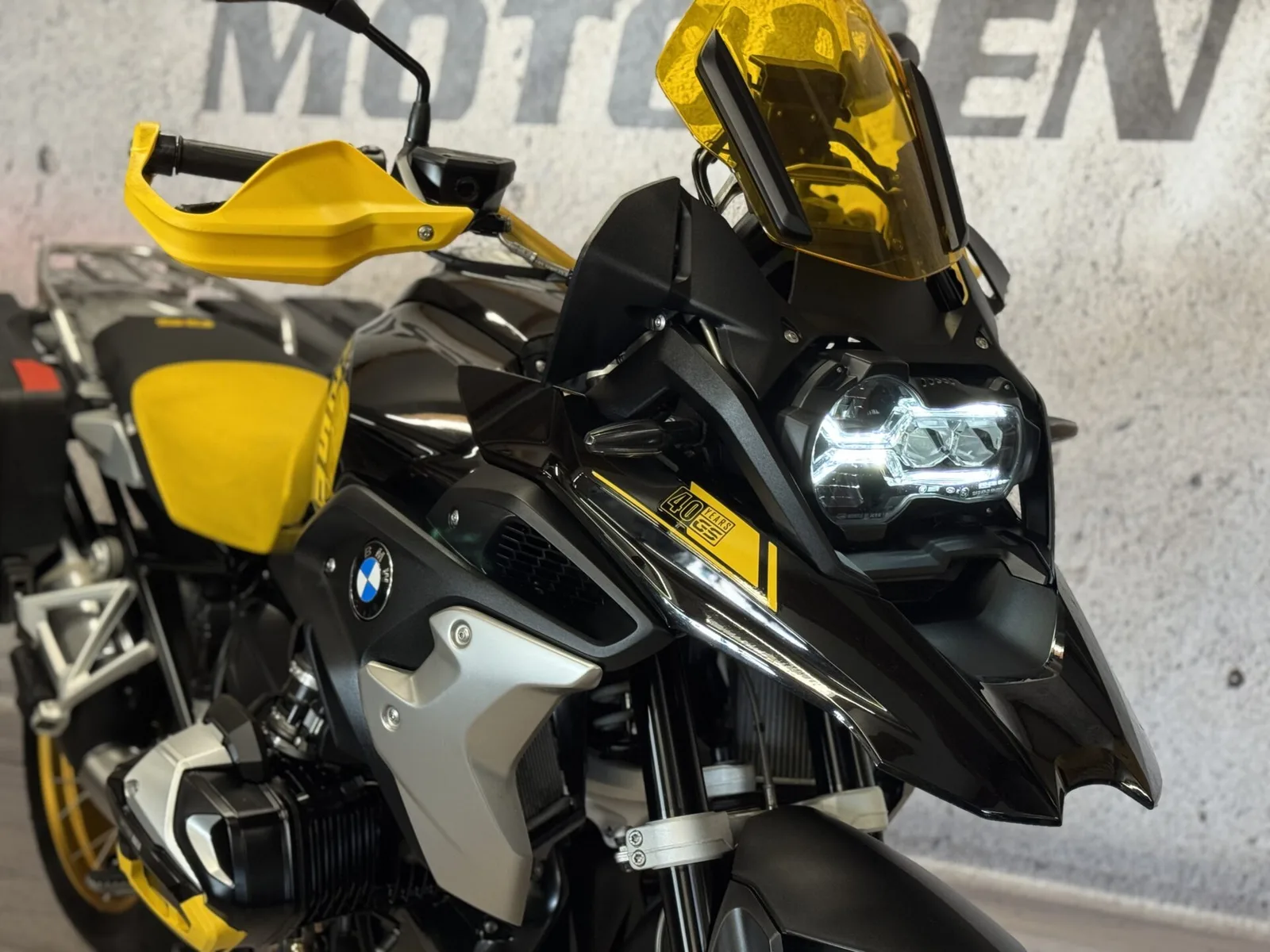 BMW R 1250GS 40 Years Edition (2021) — foto 1