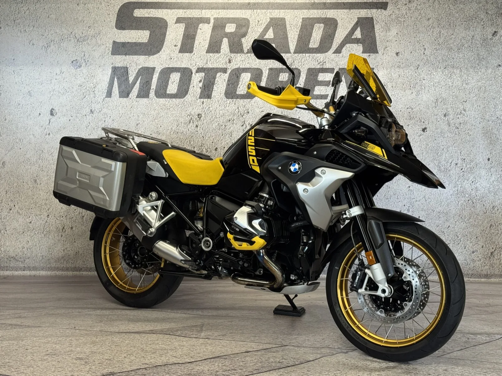 BMW R 1250GS 40 Years Edition (2021) — foto 1
