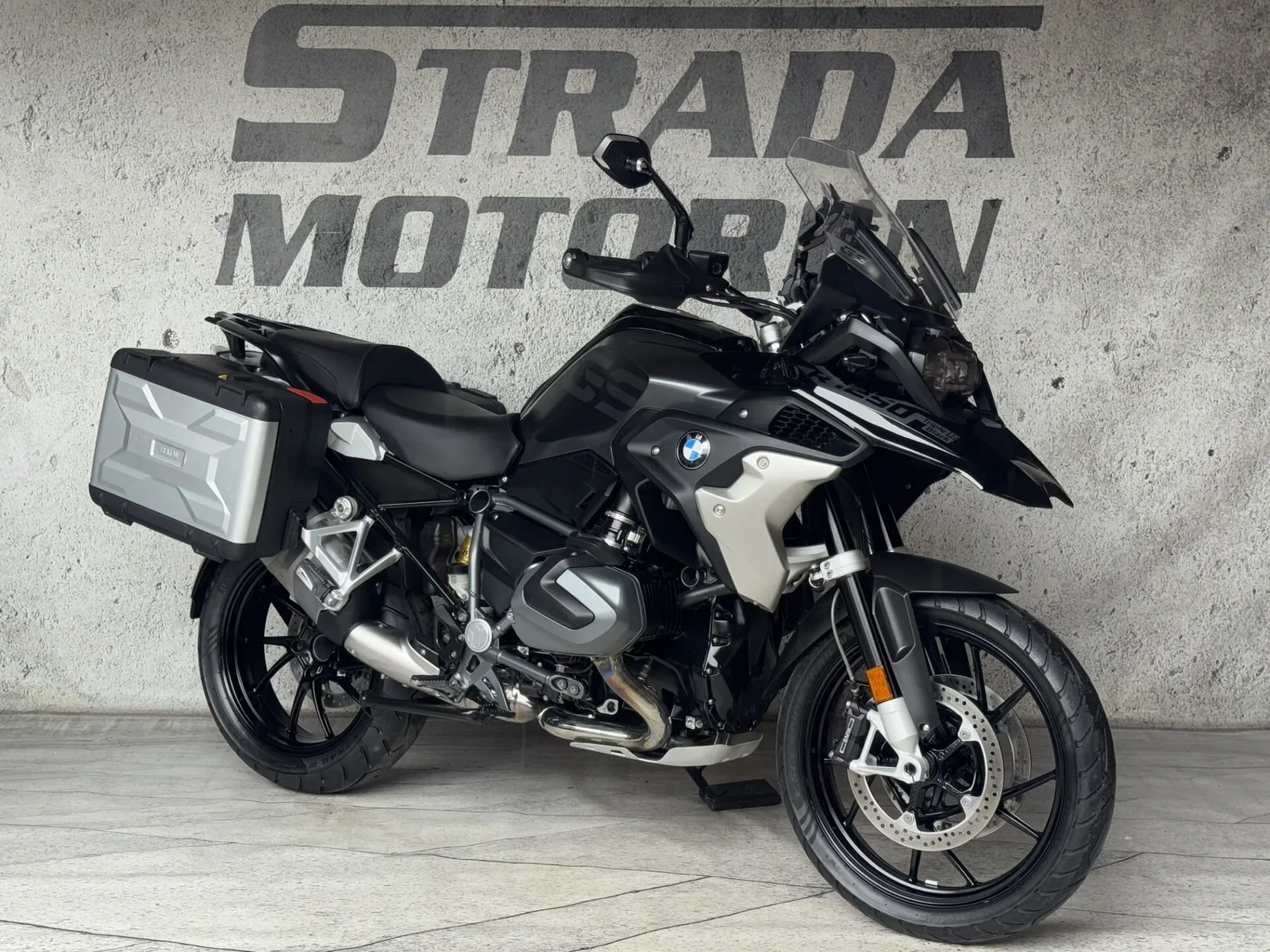 BMW R1250GS R1250GS Triple black (2021) — foto 1