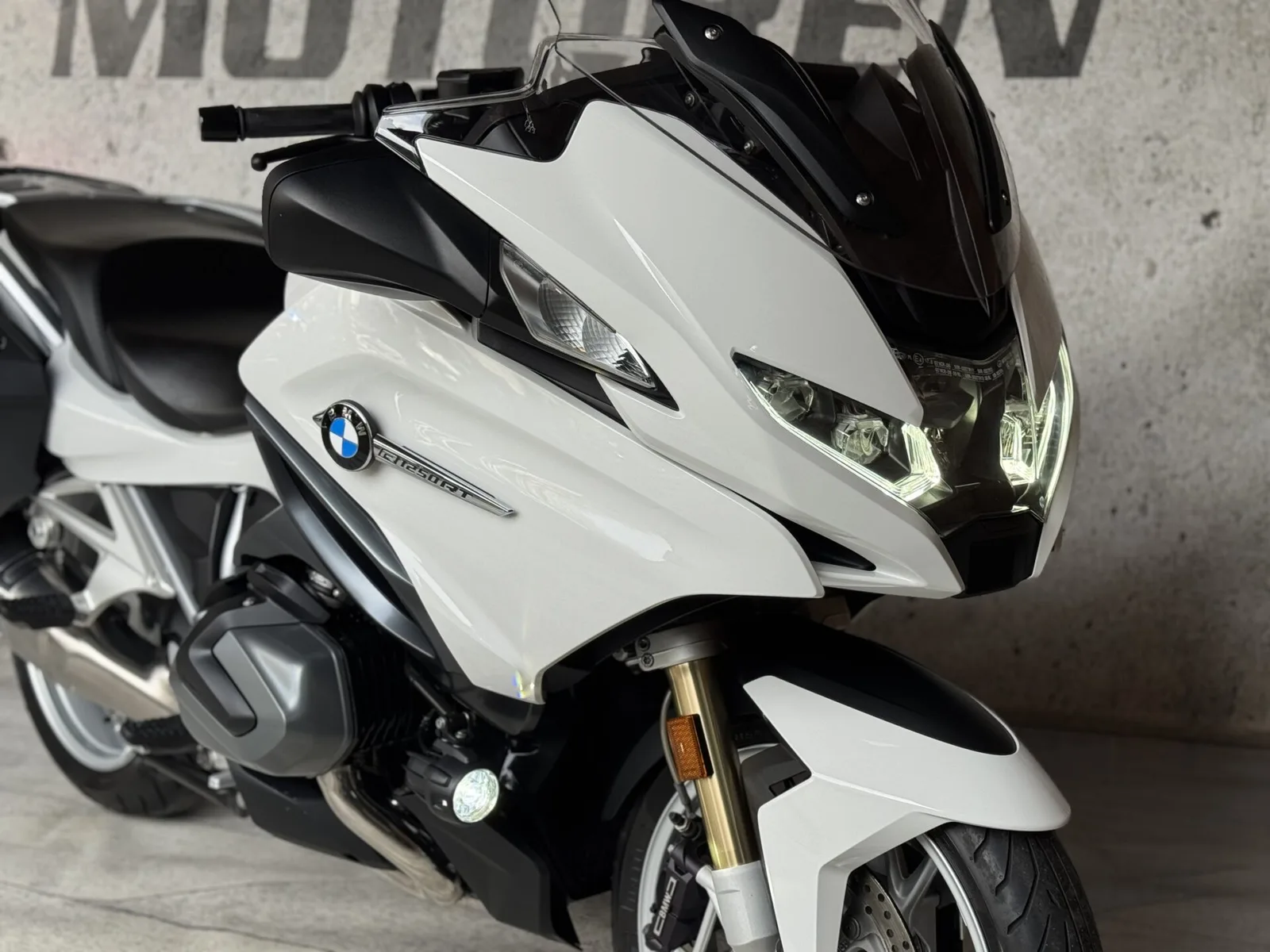 BMW R 1250 RT (2021) — foto 1