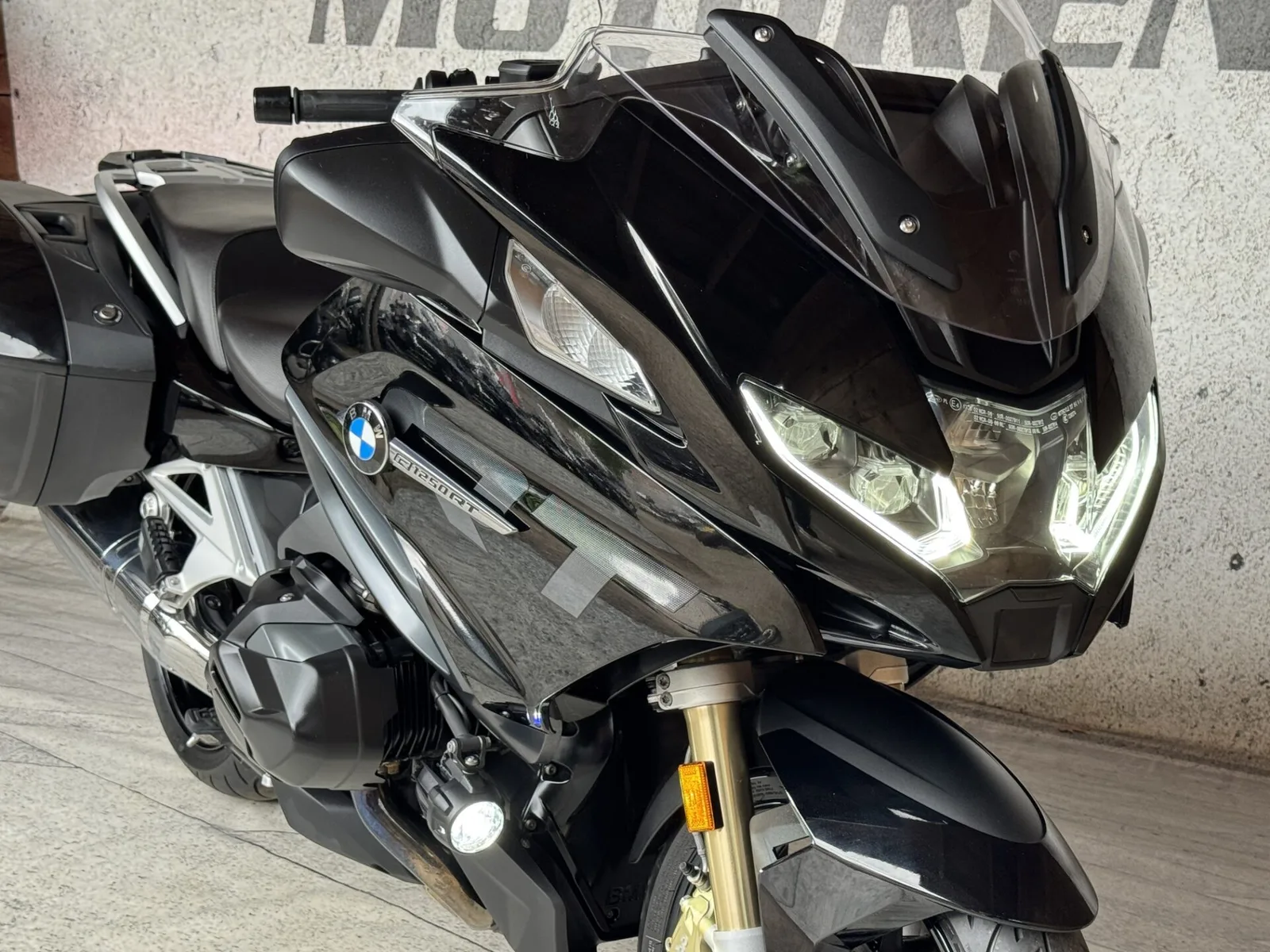BMW R 1250 RT (2025) — foto 1