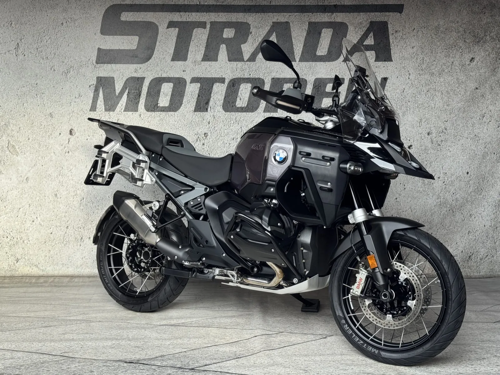 BMW R1300GS r1300gs adventure triple black (2025) — foto 1