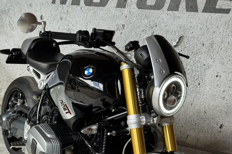 BMW R Nine T (2014)