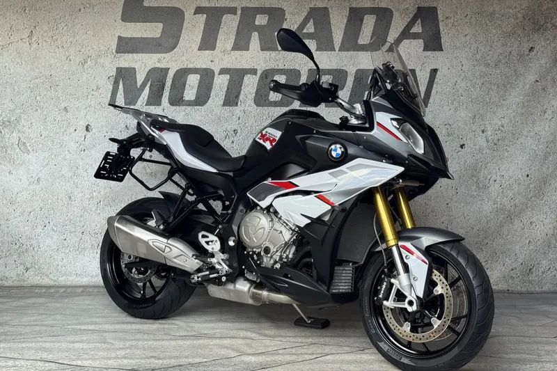 BMW S 1000 XR (2016)