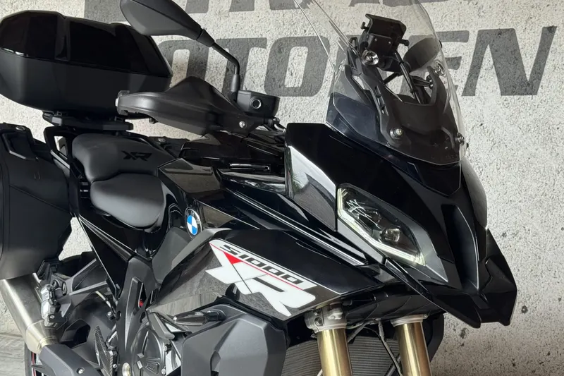 BMW S 1000 XR (2024)