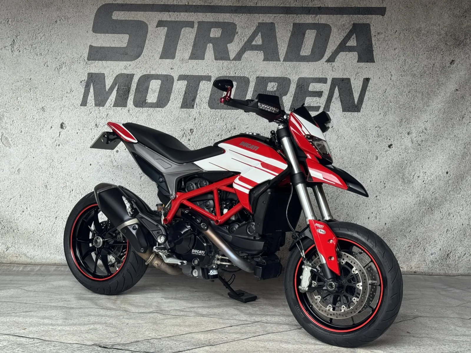 Ducati Hypermotard 939 (2017) — foto 1