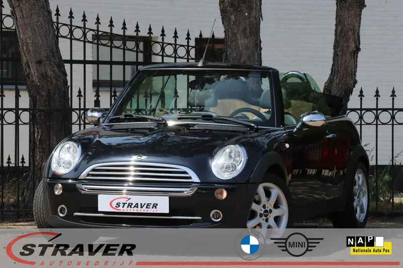 MINI Cabrio (2005)