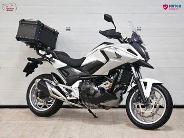 Honda NC750X (2016) — foto 1