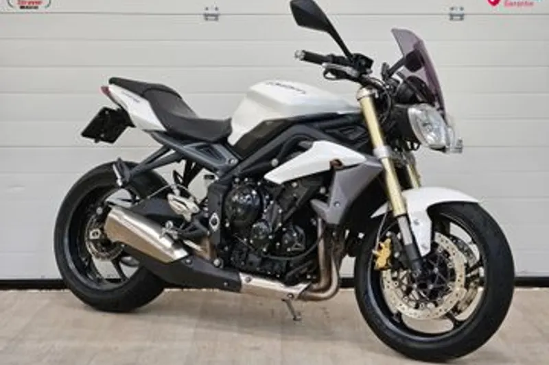 Triumph Street Triple 675 (2014)