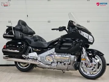 Honda GL 1800 Goldwing (2001) — foto 1