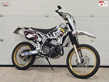 Suzuki DR-Z 400 S (2007) — foto 1