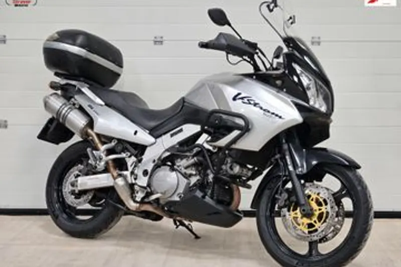 Suzuki V-STROM DL 1000 (2004)