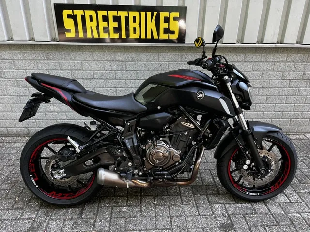 Yamaha MT-07 (2021) — foto 1