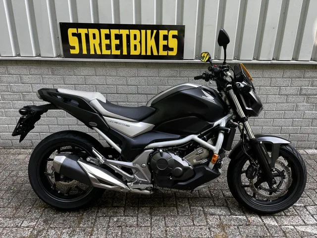 Honda NC 750 S (2017) — foto 1