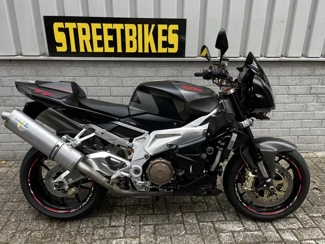Aprilia Tuono R (2007) — foto 1