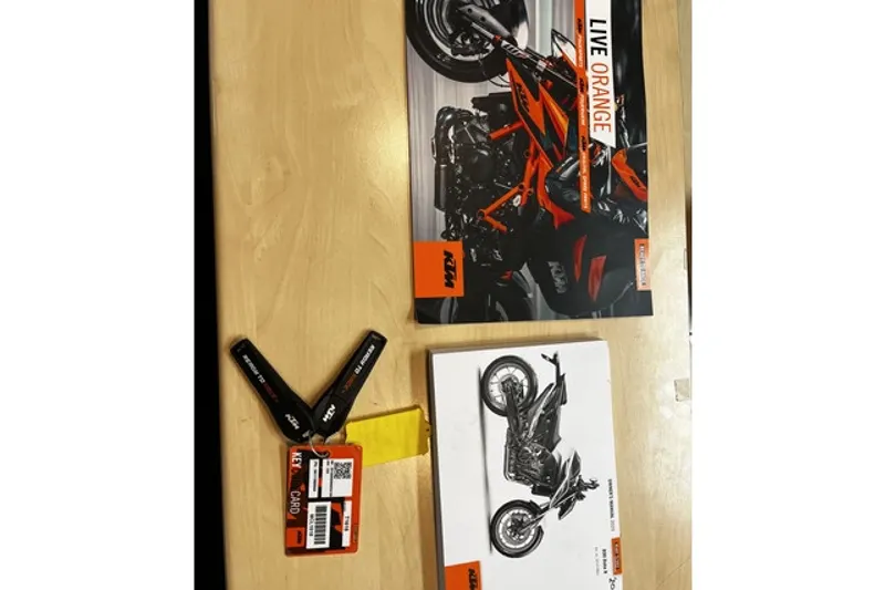 KTM 890 Duke (2020)