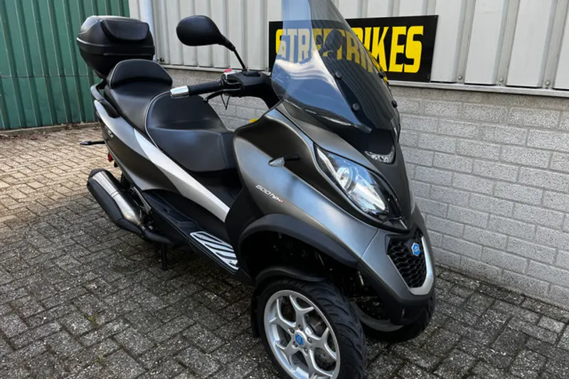 Piaggio MP3 500 (2019)