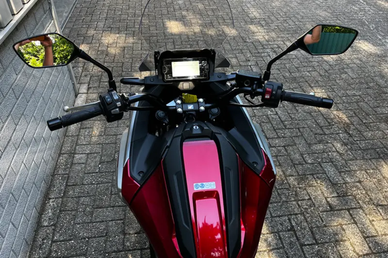 Honda NC750X (2023)