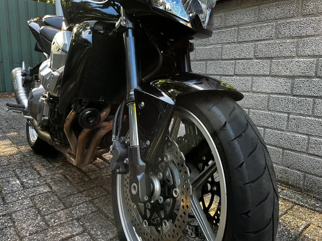 Kawasaki Z750 (2007) — foto 1