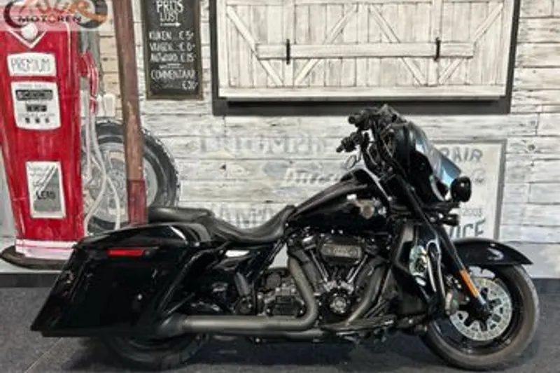 Harley-Davidson Street Glide (2018)