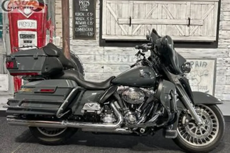 Harley-Davidson Electra Glide Ultra Classic (2013)