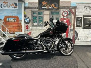 Harley-Davidson Road Glide (2023) — foto 1
