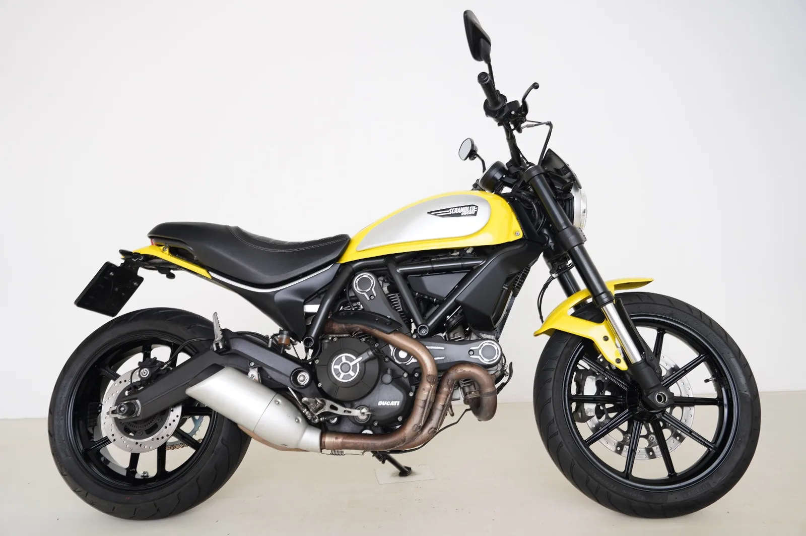 Ducati Scrambler Icon (2015) — foto 1